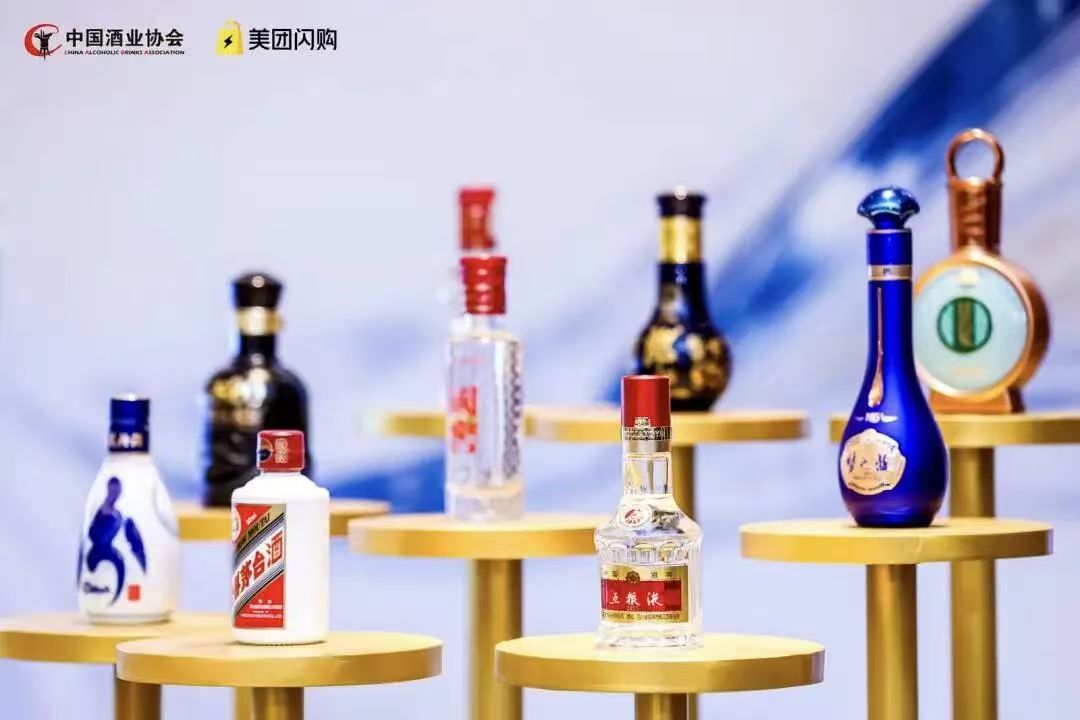小酒能否让年轻人爱上“老登白酒”？
